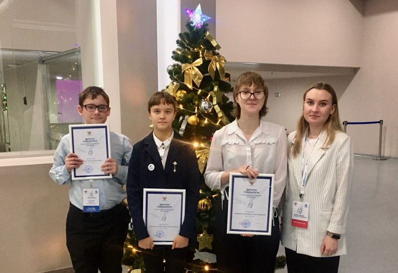 Юные кировчане победили во Всероссийском конкурсе сочинений