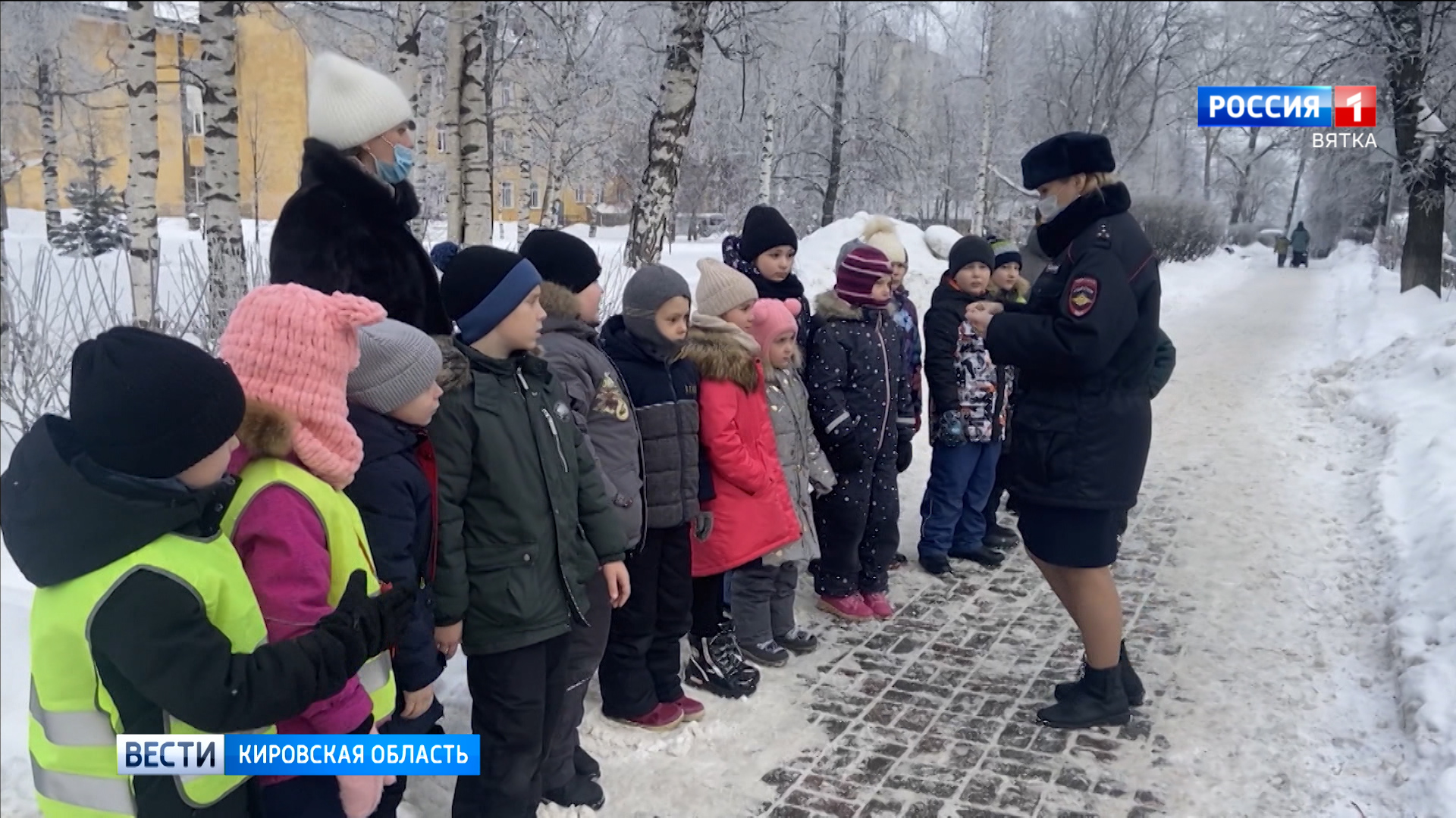 Сотрудники ГИБДД провели экскурсию для учеников 48 школы