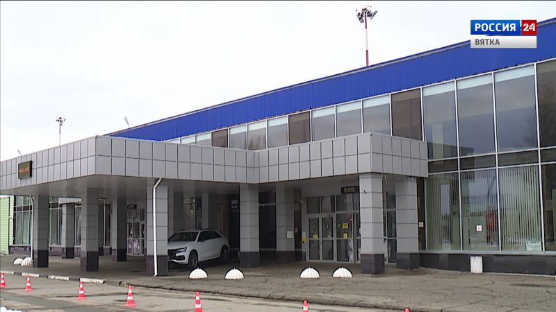 Пять авиакомпаний объявили об отмене международных рейсов из России