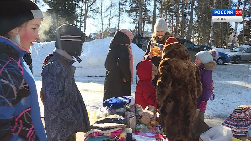 В Нововятске состоялась благотворительная ярмарка