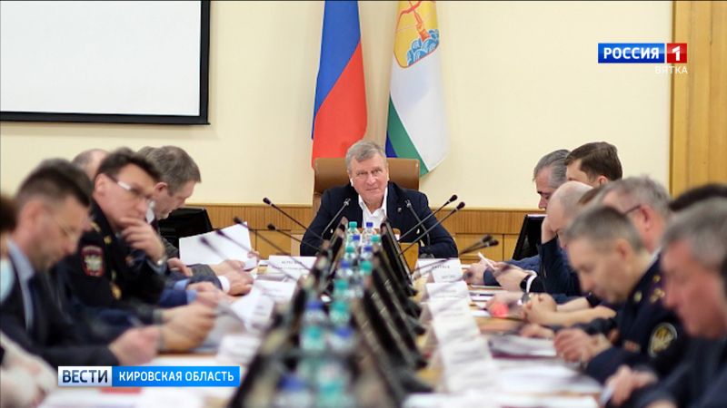 Губернатор Игорь Васильев поручил обеспечить безопасность на майских праздниках