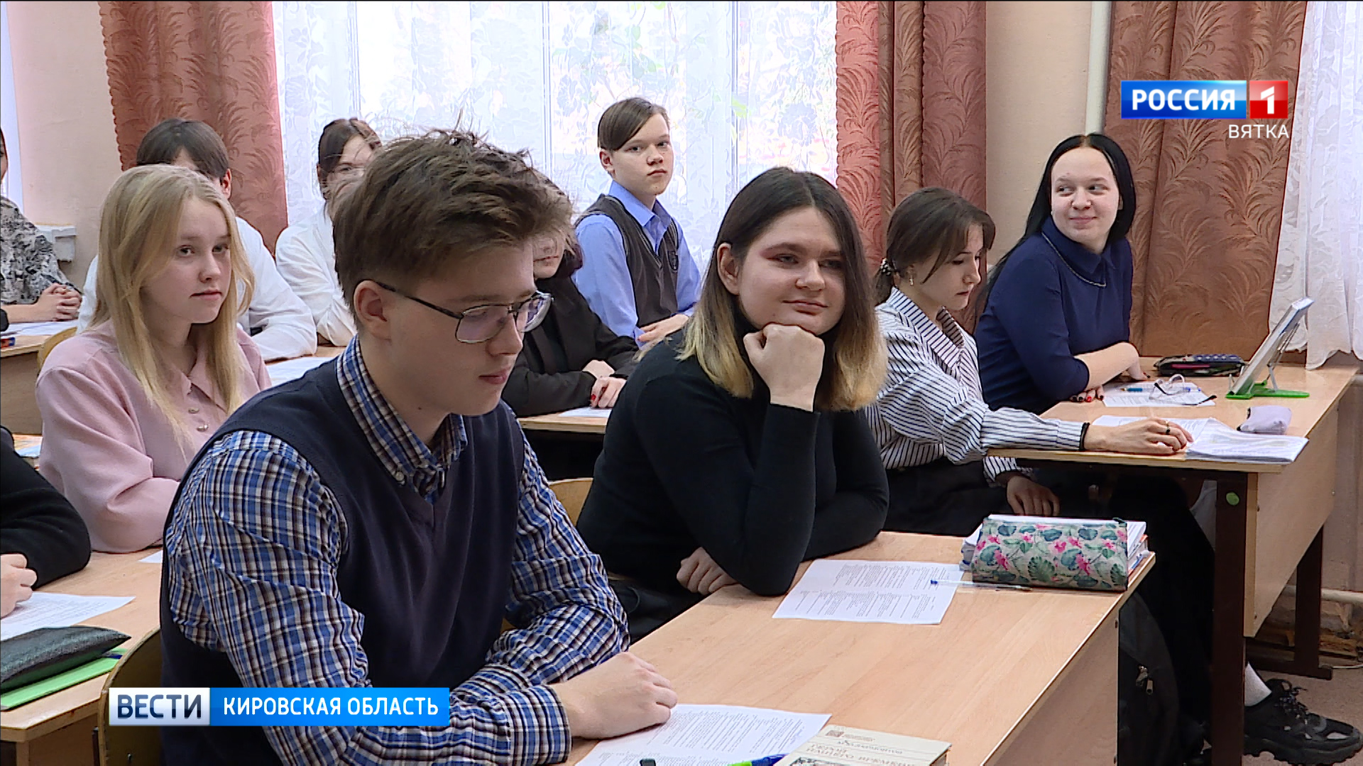 Последние звонки в школах пройдут в очном формате