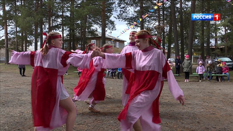 Жители Сидоровки отметили русский народный праздник - Красную горку