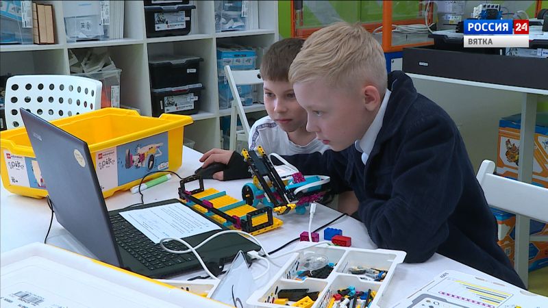 В Кировском Кванториуме прошел областной конкурс по робототехнике