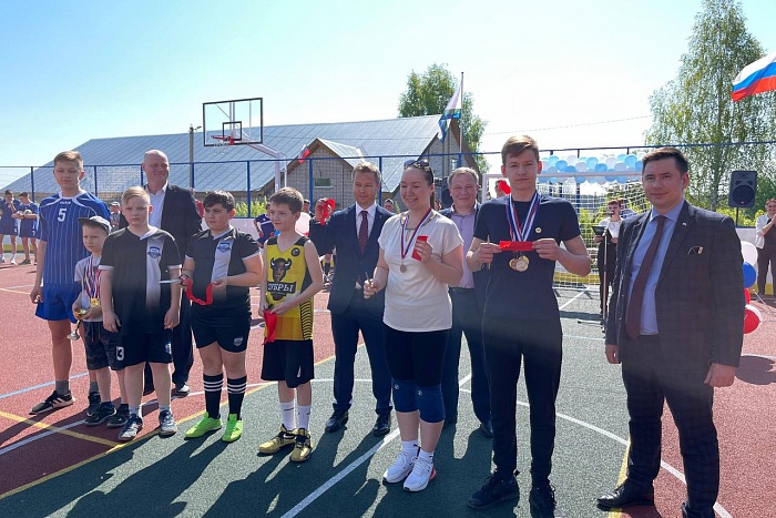 В деревне Шихово построили новую спортивную площадку