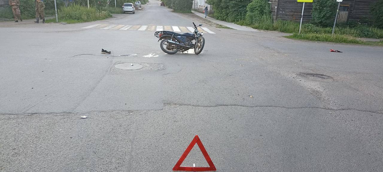 Подросток на мопеде устроил аварию в Котельниче