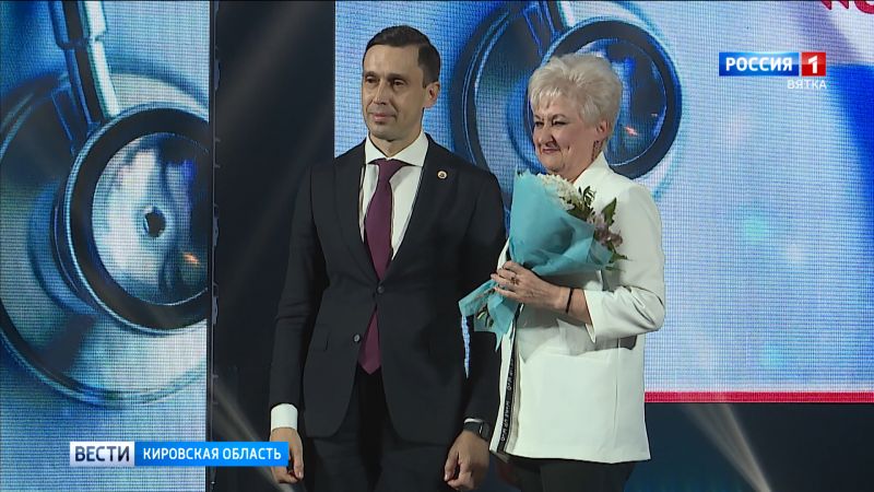 Кировские врачи принимали поздравления с профессиональным праздником