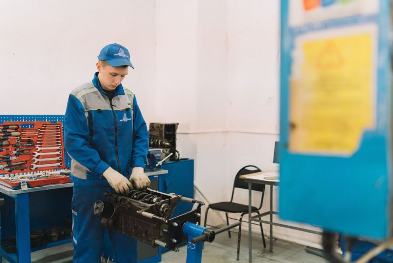 В техникумах и колледжах Кировской области проходят демонстрационные экзамены