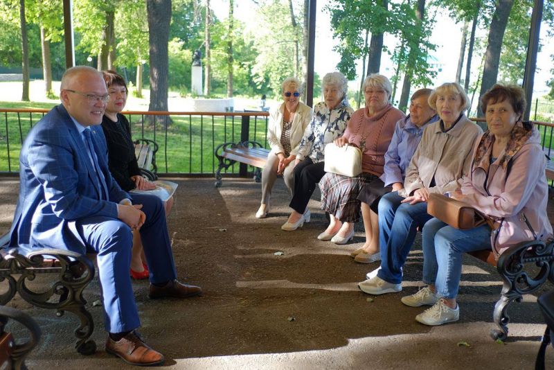 Слобожане попросили Соколова присвоить  родному городу звание город трудовой доблести