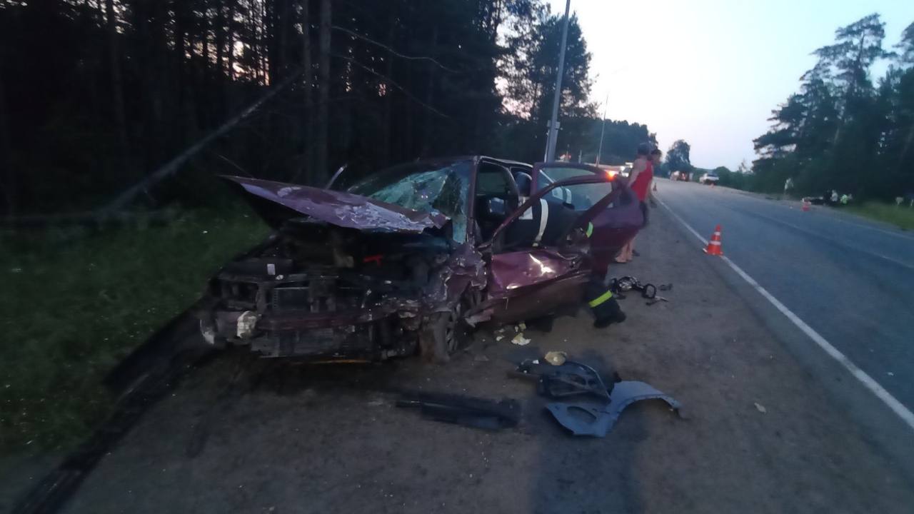 В Белохолуницком районе в аварии погибли два человека