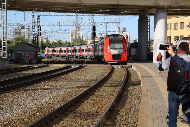 Первая  «Ласточка» прибыла из Нижнего Новгорода в Киров