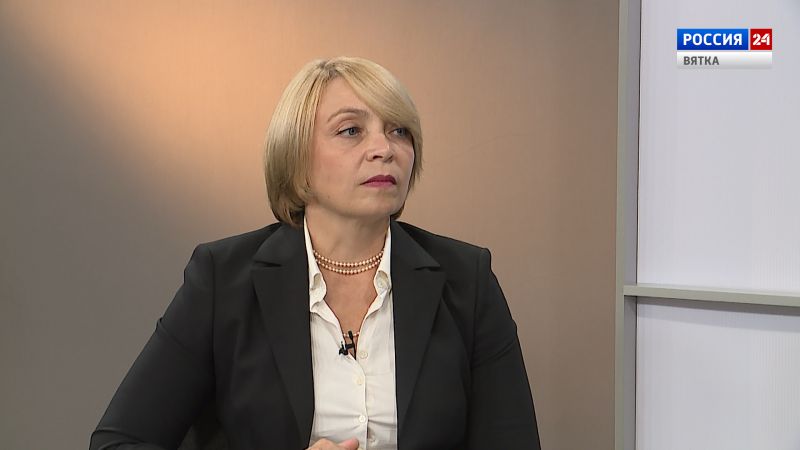 Интервью с начальником отдела Управления Росреестра по Кировской области Еленой Давыдовой (07.07.2022)