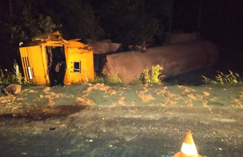 В Лебяжском районе в ДТП пострадал водитель КамАЗа