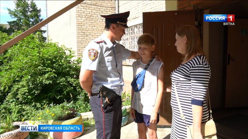 В Вятских Полянах сотрудник Росгвардии спас тонущего подростка