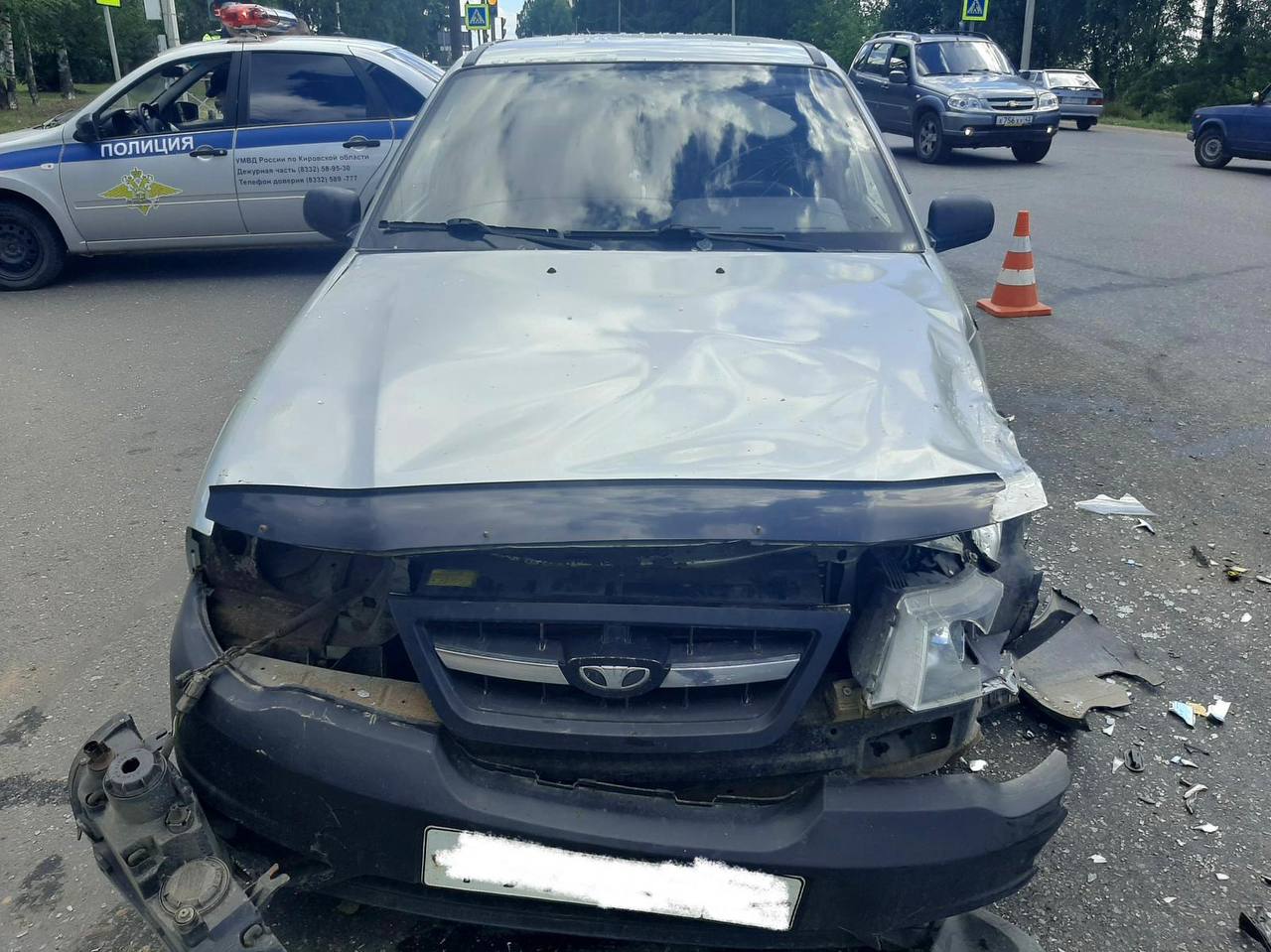 В Нововятске в результате столкновения «Лады» и «Дэу Нексия» пострадал 11-летний мальчик