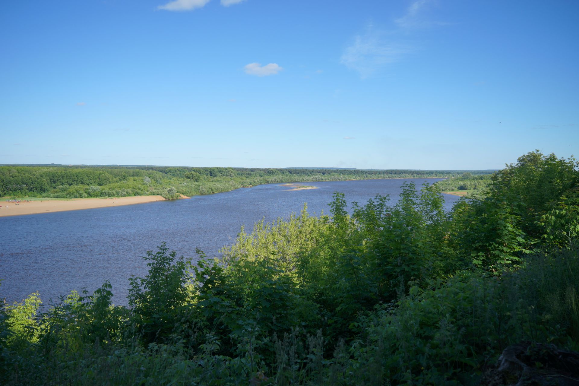 В понедельник в Кировской области обещают небольшой дождь