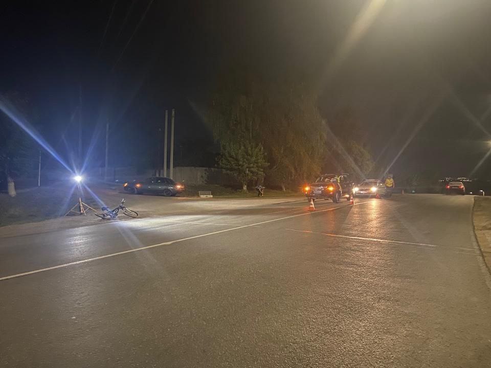 84-летний водитель «Лексуса» сбил велосипедистку