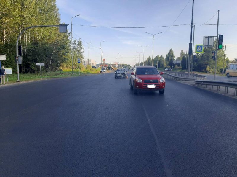 На Южном обходе Кирова в ДТП пострадали первоклассница  и пенсионерка