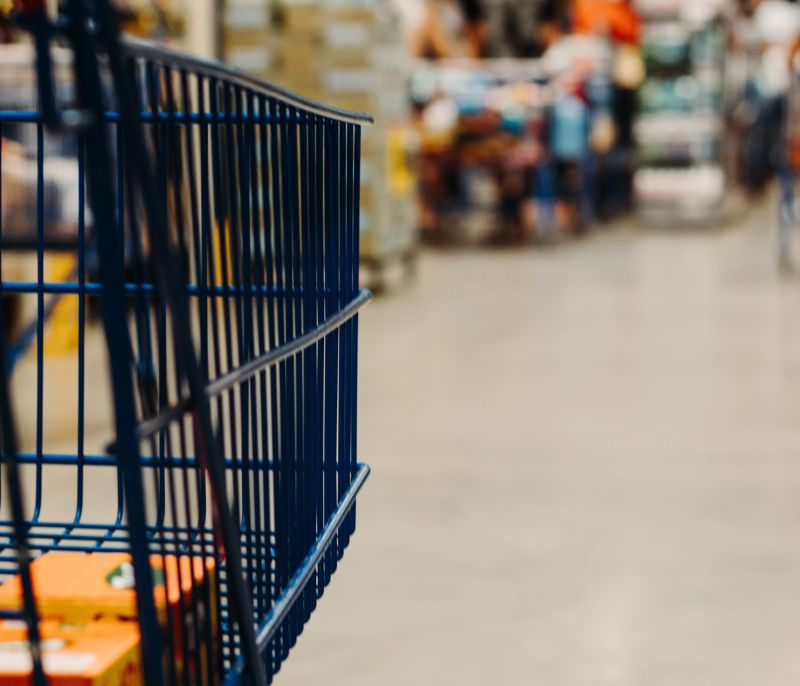 Российские магазины планируют продавать просроченную продукцию