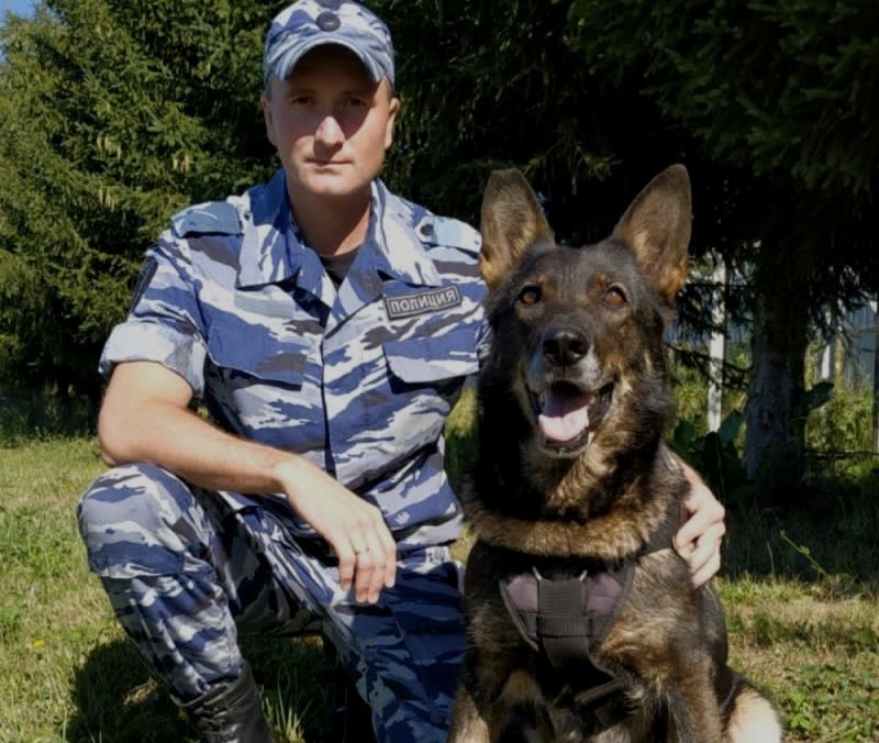 Кировский кинолог вошел в десятку лучших в России