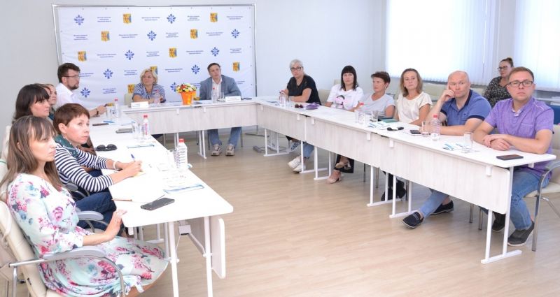 В Кирове создают просветительский родительский центр