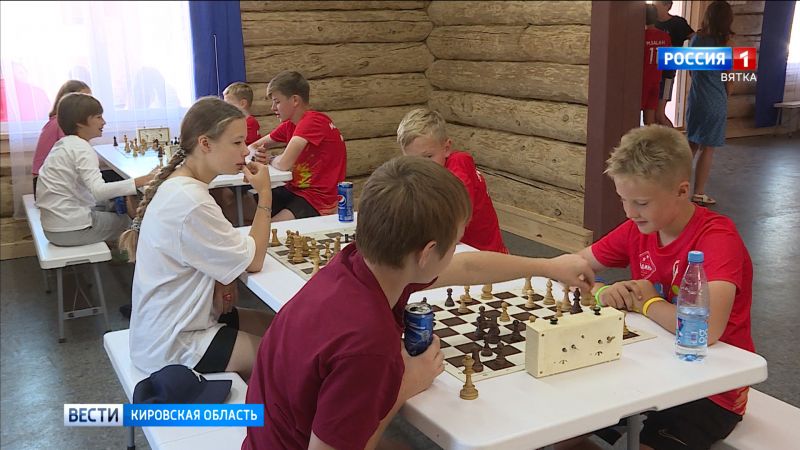 В Кирове прошел первый турнир по шахболу