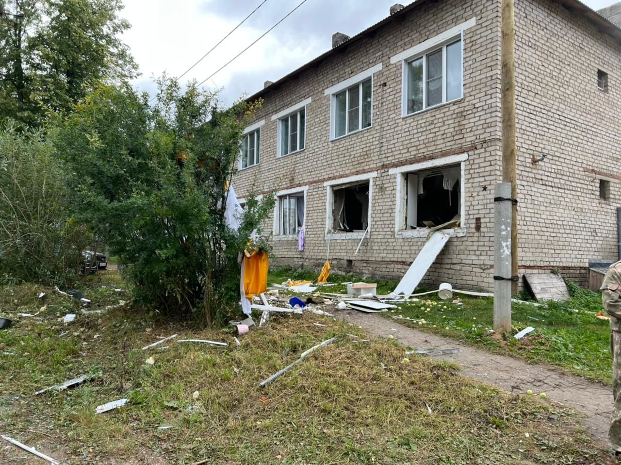 В Юрье произошел взрыв газа в многоквартирном доме