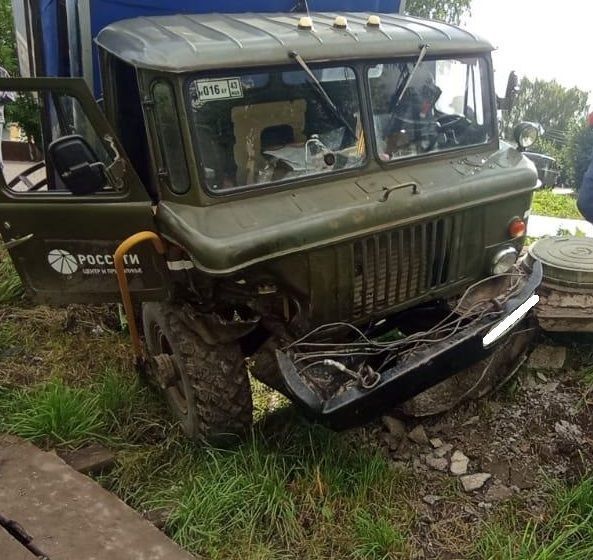 «Пежо» не поделила дорогу с «ГАЗом» в Нолинске