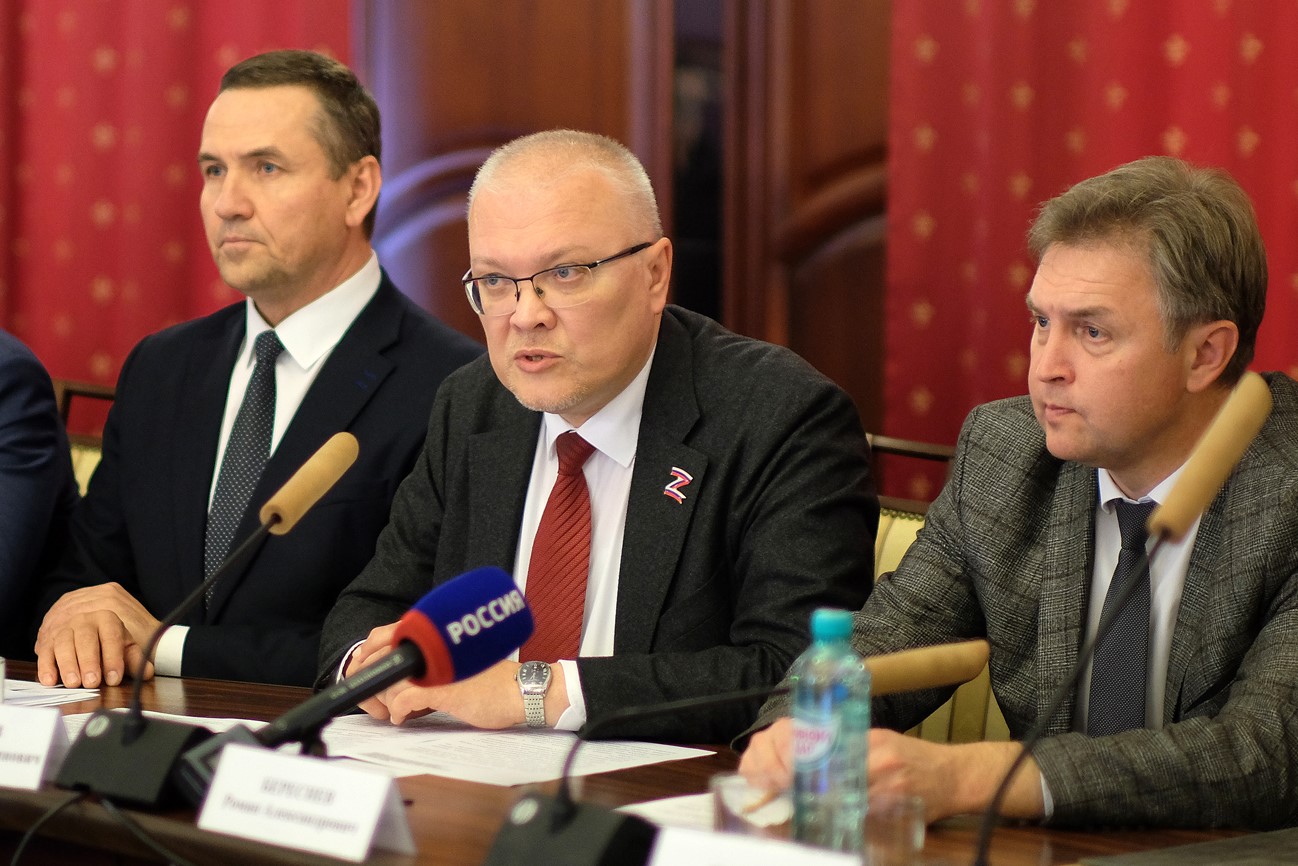 Александр Соколов пригласил кировчан к участию в акции «Своих не бросаем!»