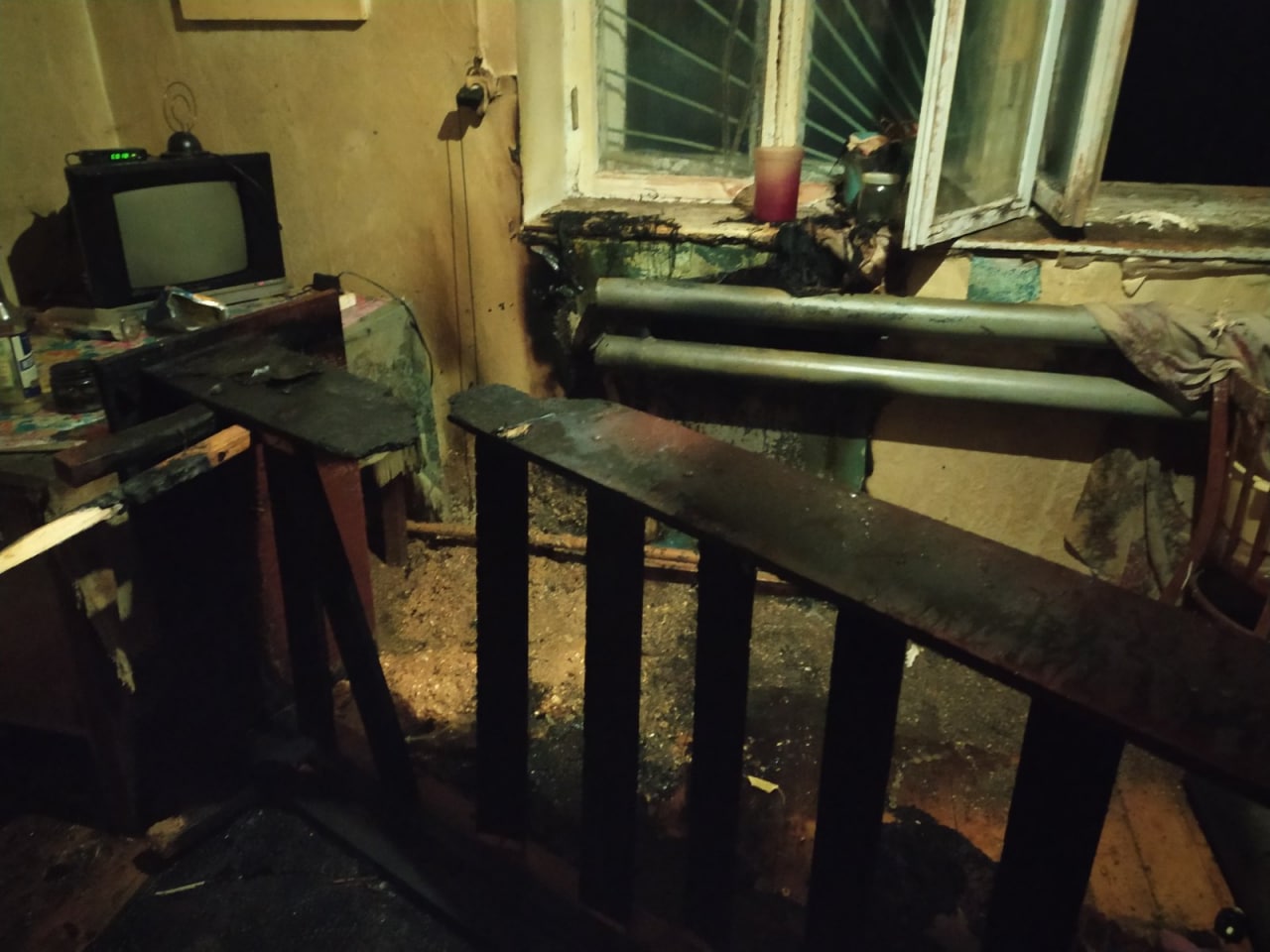 В Даровском в результате пожара погибли два человека