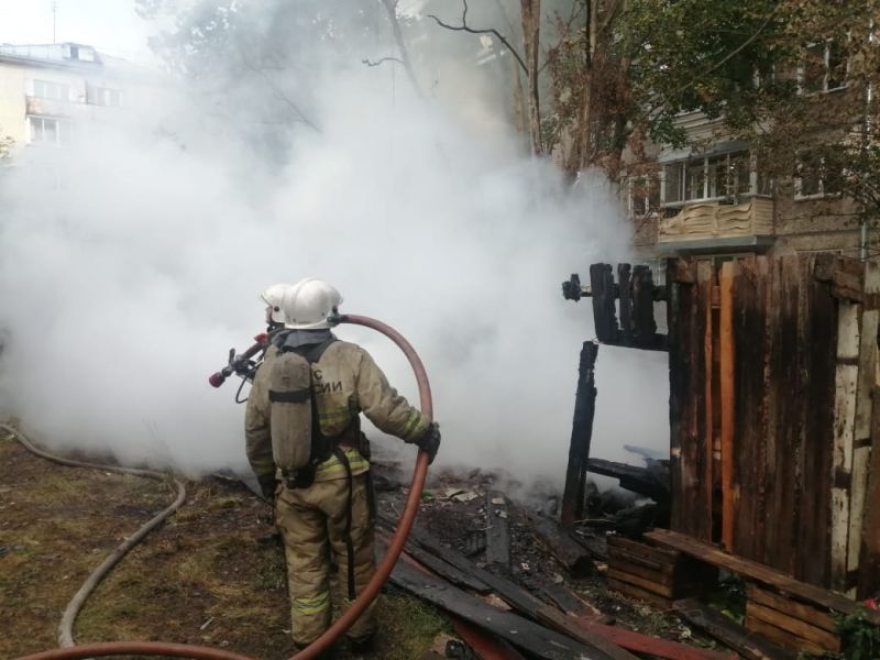 В Кировской области задержали 18-летнего поджигателя автомобиля