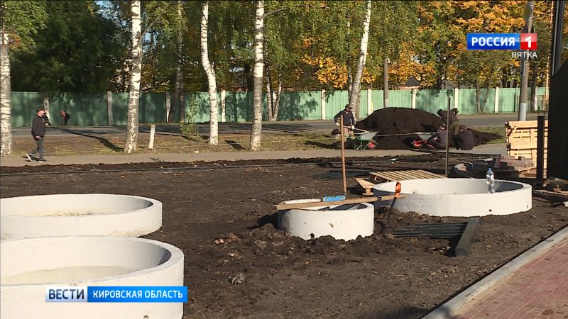 В Нововятске затянулись работы по благоустройству сквера