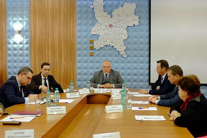 Кировскому бизнесу готовы предоставить налоговые льготы, если работники будут официально получать не менее  42 тысяч в месяц