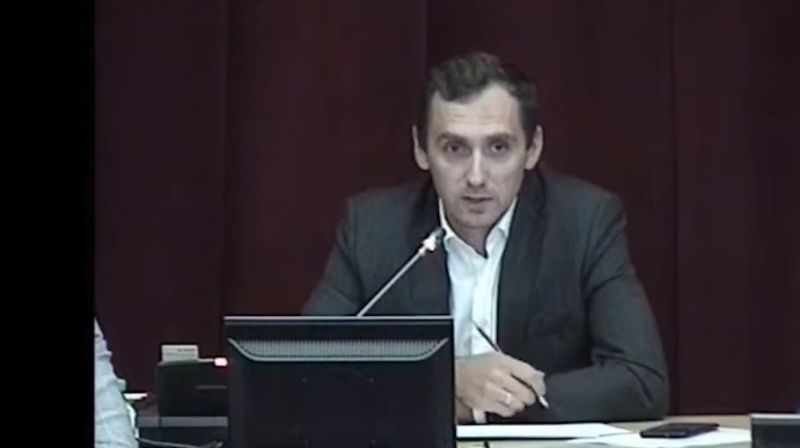 Кировское ОЗС потеряло еще одного депутата