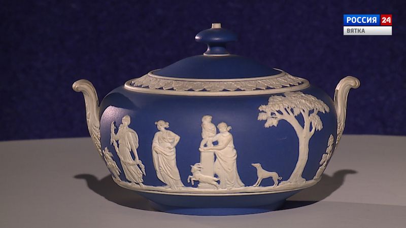 Искусство увидеть …История одной вещицы: сахарница с крышкой и двумя ручками, первая половина XIX века