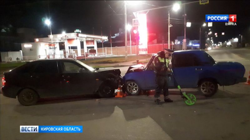За прошедшие сутки в Кирове произошло два ДТП с пострадавшими