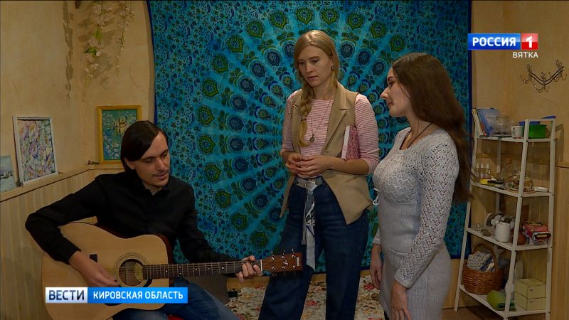 Кировчанка написала песню в поддержку мобилизованных
