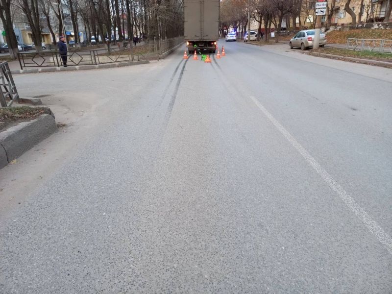 Врачи Центра травматологии спасли девочку, которую переехал грузовик