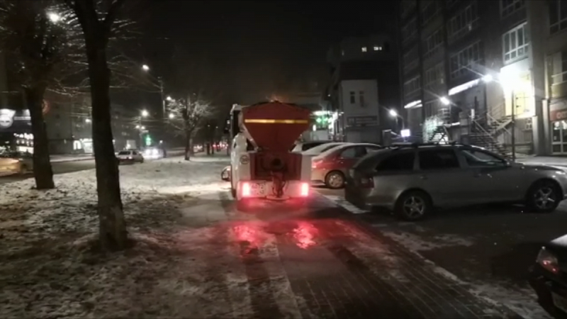 Ночью в Кирове усилят работу по очистке улиц от снега