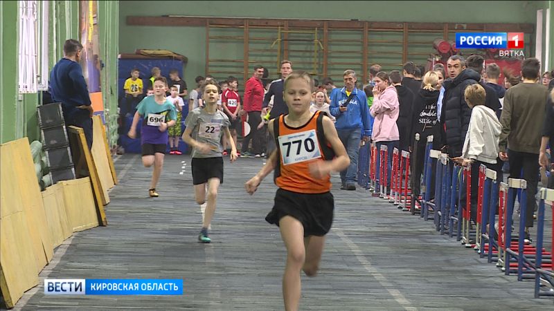 В манеже «Прометей» прошли областные соревнования по лёгкой атлетике