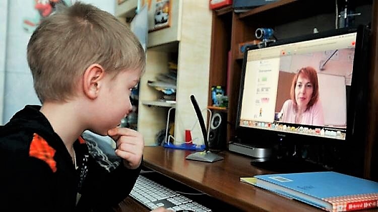 В Кирове 116 классов перешли на дистанционное обучение