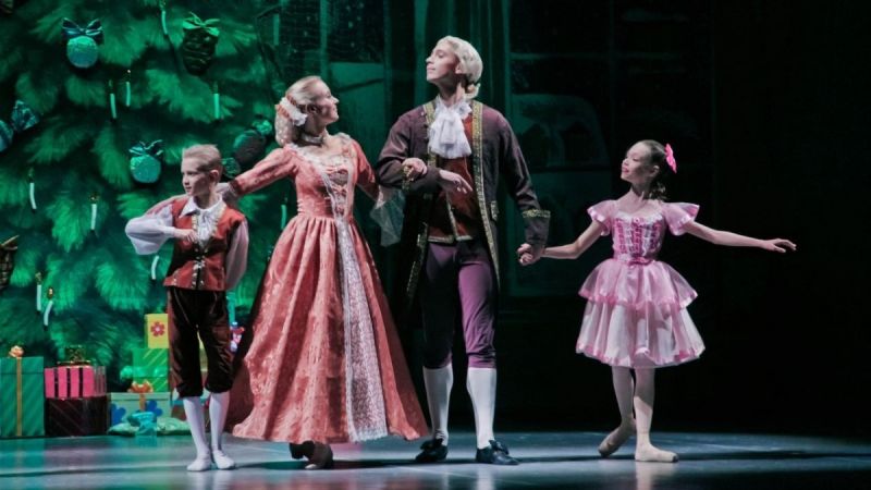 На сцене Кировской драмы покажут балет «Щелкунчик»