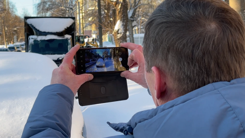 В Кирове фото нарушителей правил парковки направляют в ГИБДД