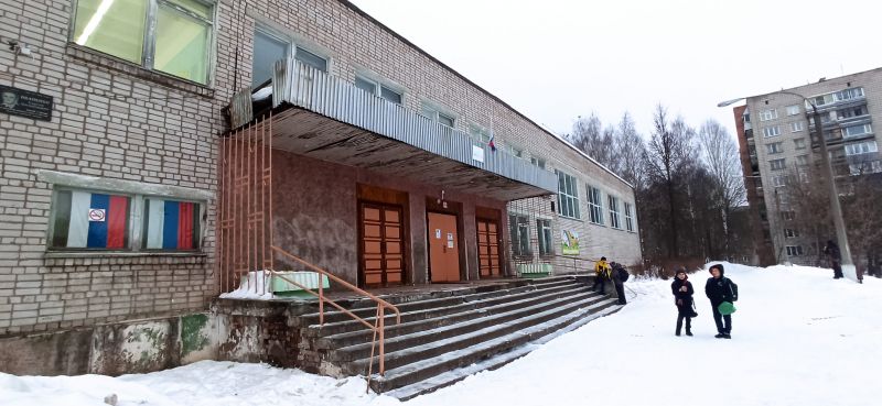 В Кирово-Чепецкой школе №5 приостановлены занятия