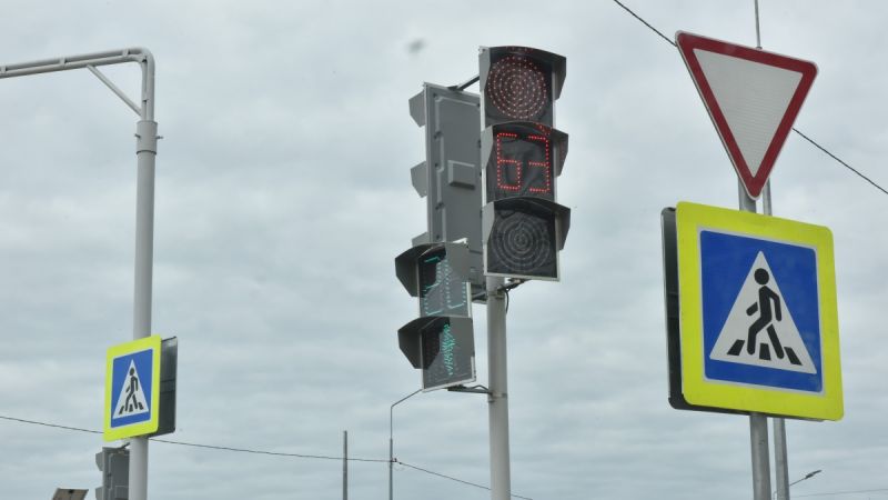 В Кирове заменили семь светофоров