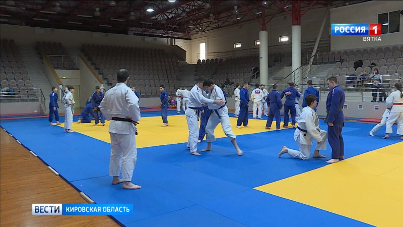 В Кирове прошло региональное первенство по дзюдо