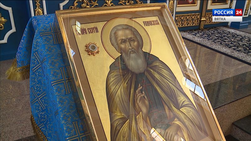 В храм Рождества Пресвятой Богородицы доставили уникальные святыни