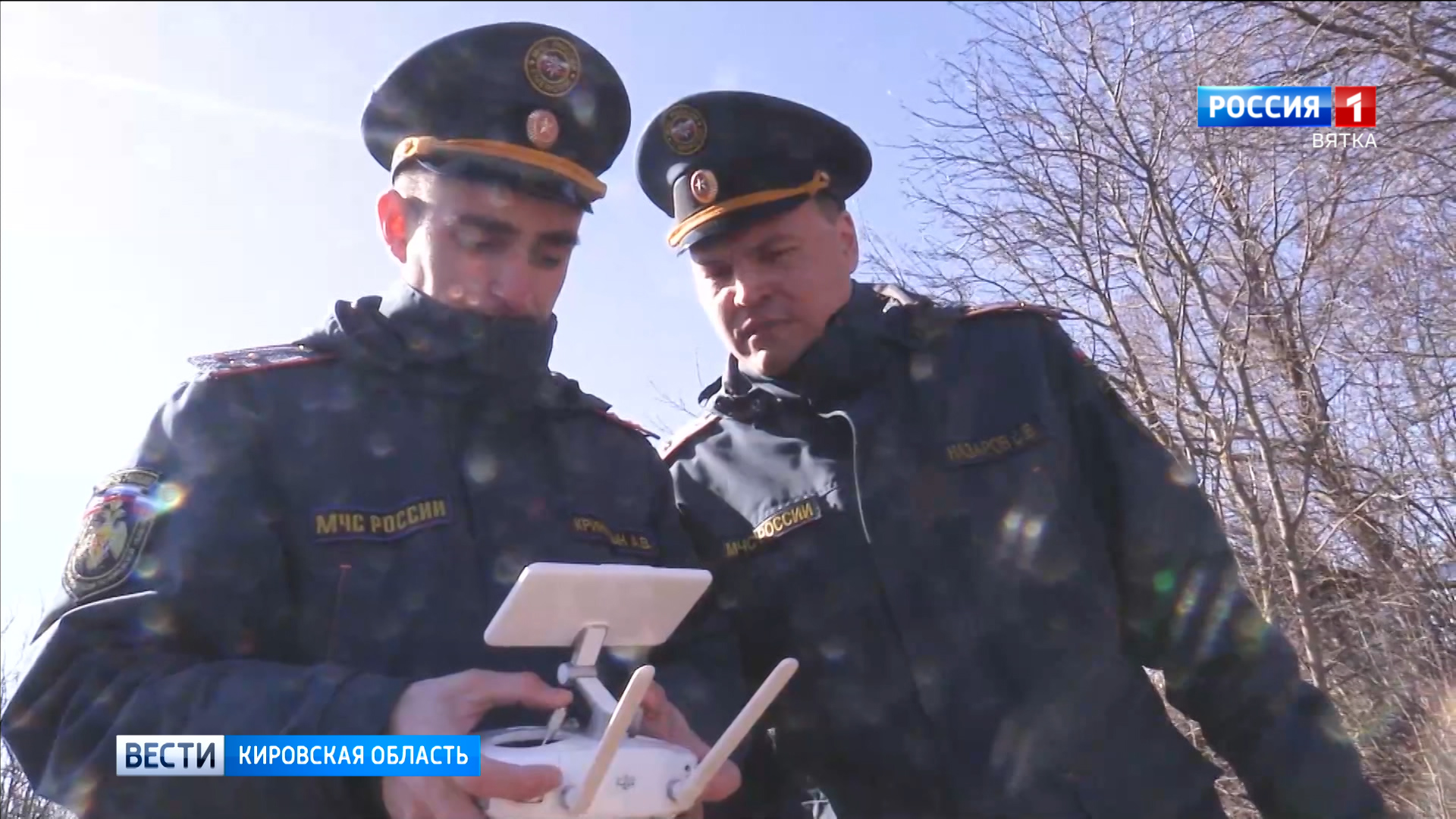 Сотрудники МЧС начали следить за дачниками с помощью дронов