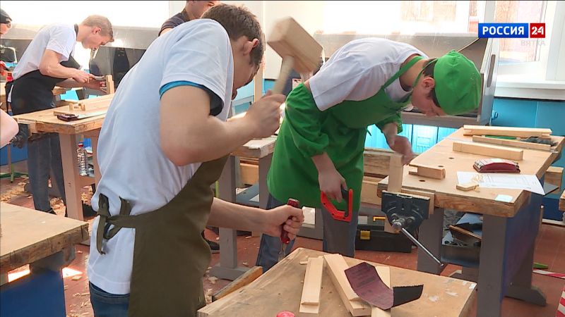 В Кирове и Кирово-Чепецке стартует региональный чемпионат «Абилимпикс»