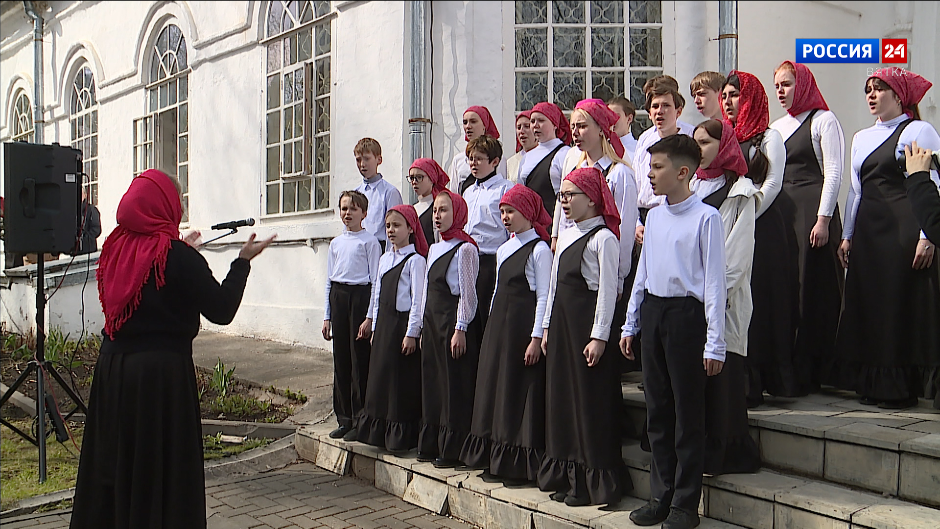 На территории храма Иоанна Предтечи прошел концерт хоровой духовной музыки